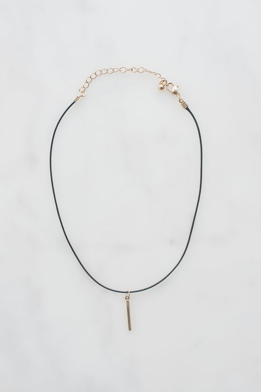 Choker with Gold Pendant - wc-prakash